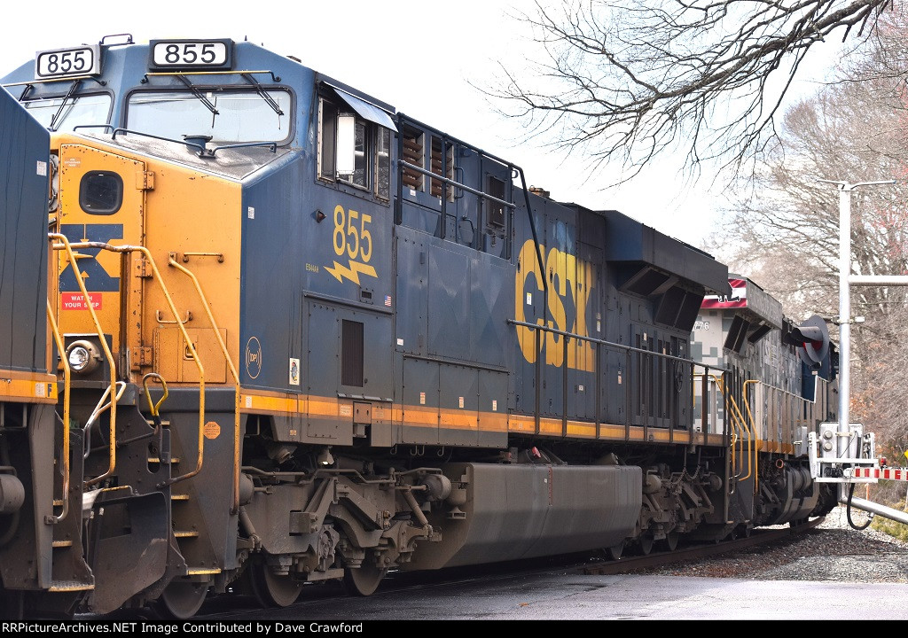 CSX 855